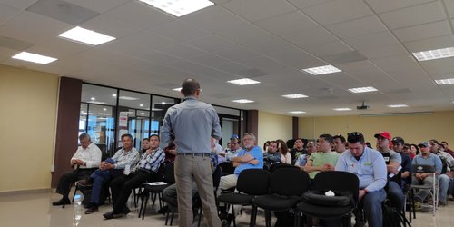 Inician talleres de agroecología, para promover un campo más saludable