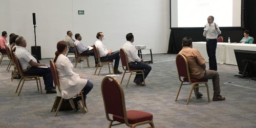 Presentó JM Carreras plan de reconversión del Sistema de Salud a los Presidentes Municipales