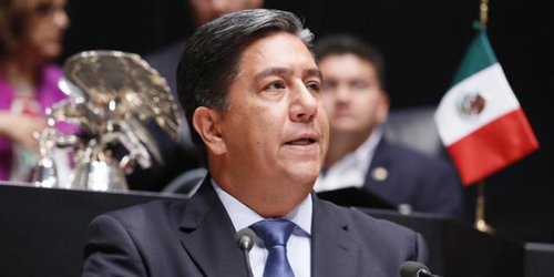 Busca Presidente quitar control de recursos a la Cámara de Diputados: Senador Marco Gama