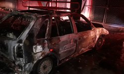 Hallan abandonado Pointer incendiado en San Marcos