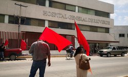 Protestan Antorchistas por falta de medicamentos e insumos médicos en el Hospital General