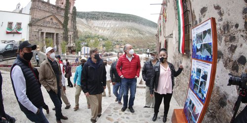 JM Carreras, Christopher Landau y Miguel Torruco inauguran obras en Real de Catorce