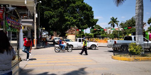 Estafan a mujer mediante 'pacazo' en pleno centro de Rioverde