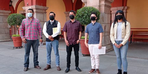 Tres jóvenes cursarán gratis su carrera en la UASLP, tras ganar amparos