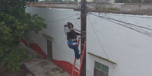 Rehabilitan alumbrado público en el ejido Progreso