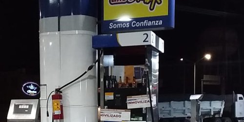 Clausuran bombas de gasolinera Duque de Porfirio Díaz.