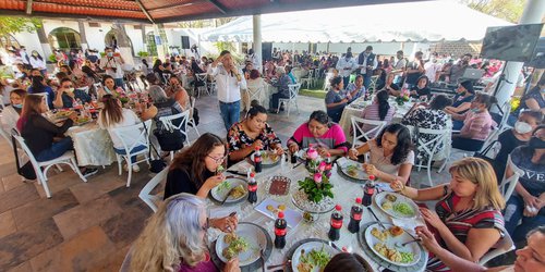 Nuestro Gobierno si protegerá a las mujeres de SLP: Pollo Gallardo