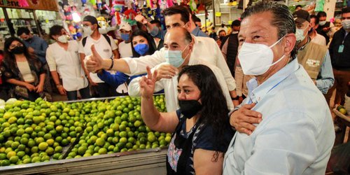 Octavio Pedroza asume compromiso de rescatar mercados tradicionales