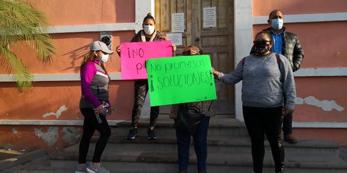 Despiden a empleada de agua potable que lanzó improperio a protestantes