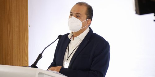 “Soy el único candidato de todo el país que es maestro, tengo el sentir de la gente”: profe Rico durante el debate ciudadano de la UASLP y el CEEPAC