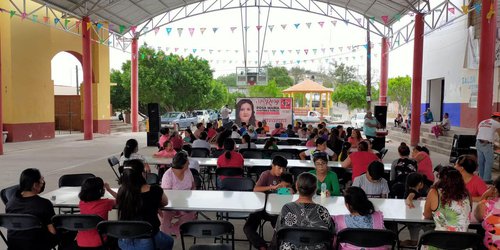Atotonilco, Las Pilas y La Ventilla brindan su apoyo a Rosa Martínez Robles