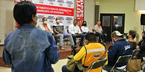 Realizó Arnulfo Urbiola Foro temático sobre Desarrollo Urbano