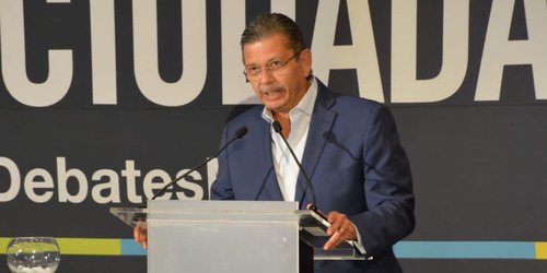 "Estoy listo para ser Gobernador", afirma Octavio Pedroza en debate de Coparmex