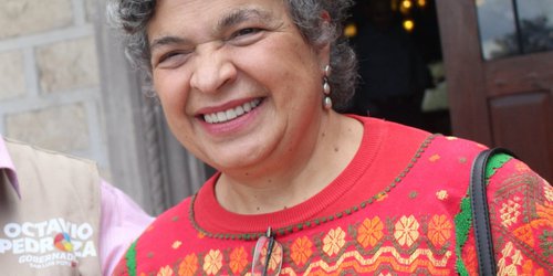 Senadora Beatriz Paredes pide votar cuatro por cuatro