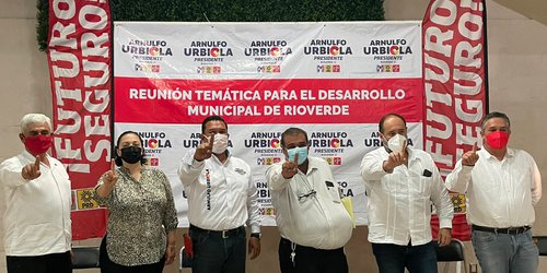 Arnulfo Urbiola realiza con éxito Foro de Seguridad