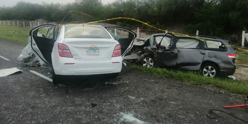 Tragedia en la Supercarretera: Choque deja nueve personas fallecidas