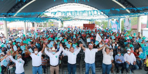 Profe Rico refrenda su compromiso con todos los potosinos