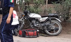 Dos niños heridos al accidentarse en motocicleta