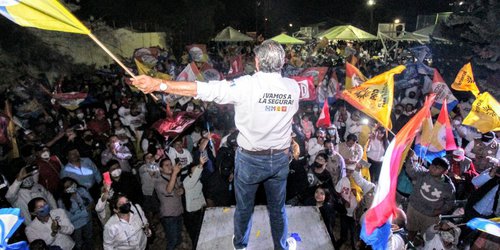 Matehuala llama "Gobernador" a Octavio Pedroza en magno cierre de campaña