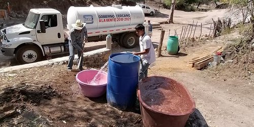 Autorizan pipa de agua, para nueva ruta de abasto a 5 comunidades y dos colonias