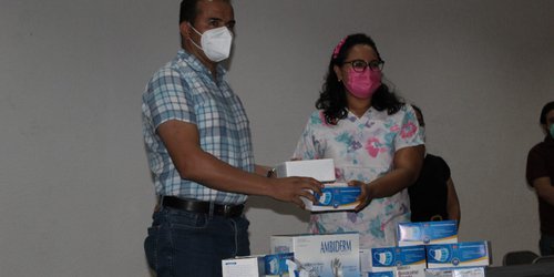 Gobierno Municipal donó insumos médicos al Hospital General de Rioverde