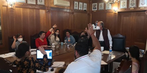 Regidores analizan uso de predios donados en Fraccionamientos