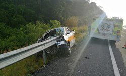 Muere conductor de taxi tamaulipeco en carretera de cuota Rioverde-Valles