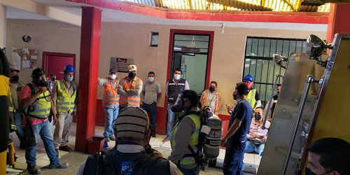 Bomberos capacitaron a personal de SASAR
