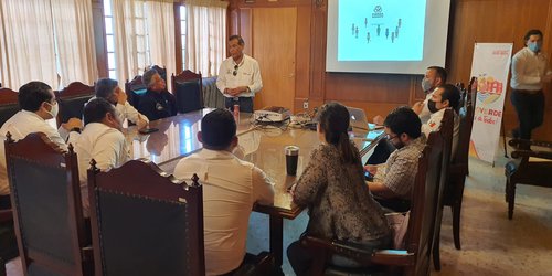 “Paisanos” empresarios quieren invertir en Rioverde, y proyectan Universidad Binacional
