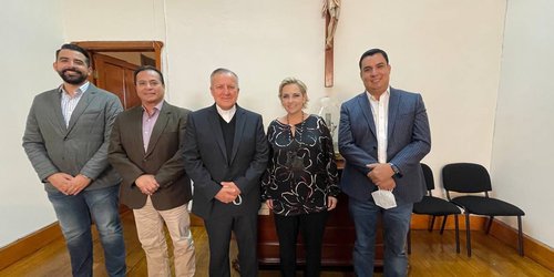 Se reúne GPPAN con arzobispo, acuerdan impulsar acciones por las familias potosinas