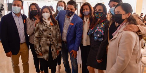 Ricardo Gallardo anuncia red de mujeres que protegerá sus derechos