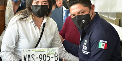 Con placas gratuitas, Potosí es para las y los Potosinos