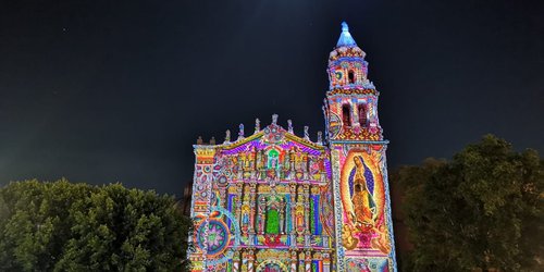 Inicia "Carmeligth 2.0" en Plaza del Carmen, con fusión de luces y sonidos