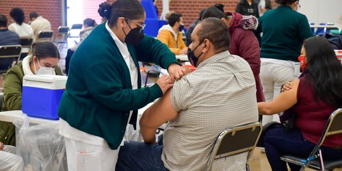 Jornada de vacunación para rezagados del sector educativo