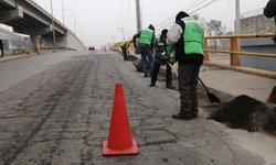 Refuerza gobierno acciones de limpieza en vialidad
