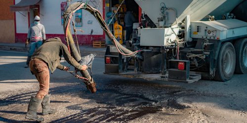 Inicia bacheo de dos kilómetros en calle Colón de CDFDZ