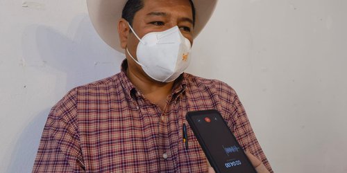 Particulares prestan camiones al Municipio para regularizar recolección de basura