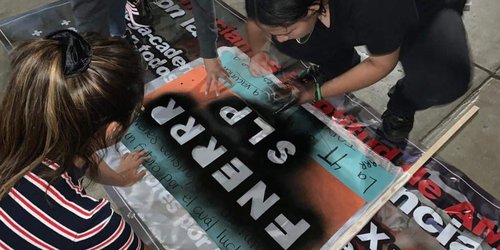 Protestan por desaparición de Escuelas de Tiempo Completo