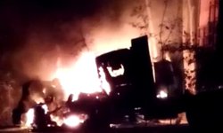 Incendian pipa de melaza en tramo carretero Estación 500-Crucitas