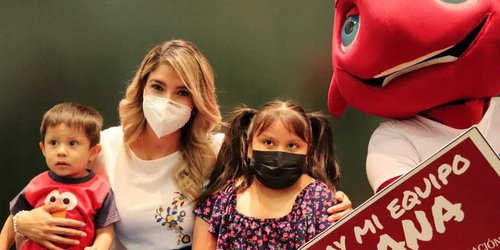 Más de 700 menores reciben lentes gratuitos