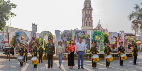 DIF Rioverde realiza acto cívico de Honores a la Bandera