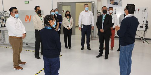 En conjunto con BMW, la SEGE afianza programa educación dual