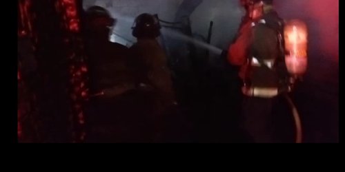 Dos personas intoxicadas por incendio de vivienda en CdFdz