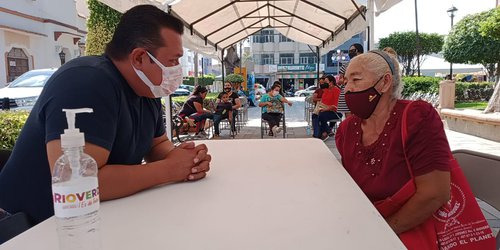 Atención ciudadana con protocolos anti covid realizó hoy el Alcalde en la plaza