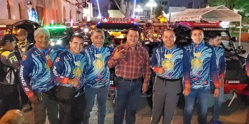 Alcalde dio banderazo de salida de pilotos Racer´s a la ruta Rioverde-San Luis Potosí