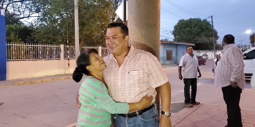 Visitó el alcalde Urbiola polideportivo Los Ángeles