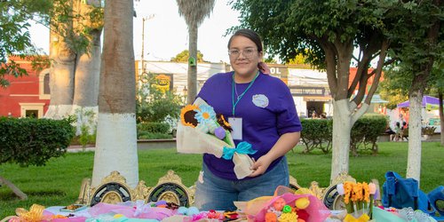 Casi 50 artesanas participaron expo Mujer, Arte y Emprendimiento