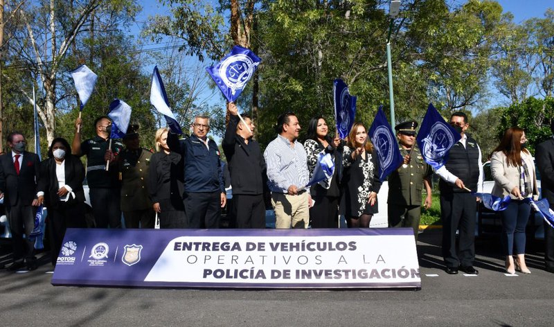 Entrega Fge Veh Culos Operativos A La Polic A De Investigaci N