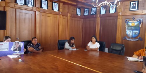 Evade presidente municipal de CDFDZ a familiares de mujeres desparecidas