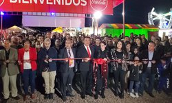 El alcalde, Arnulfo Urbiola inauguró la Fererio 2022